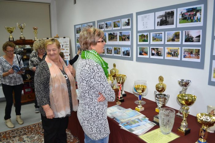 Wystawa osiągnięć  kockich wędkarzy w Domu Kultury