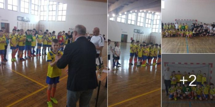 Młodzicy Polesia z pucharem Burmistrza Miasta Kock